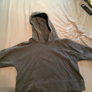 Lululemon cropped hoodie navy blue